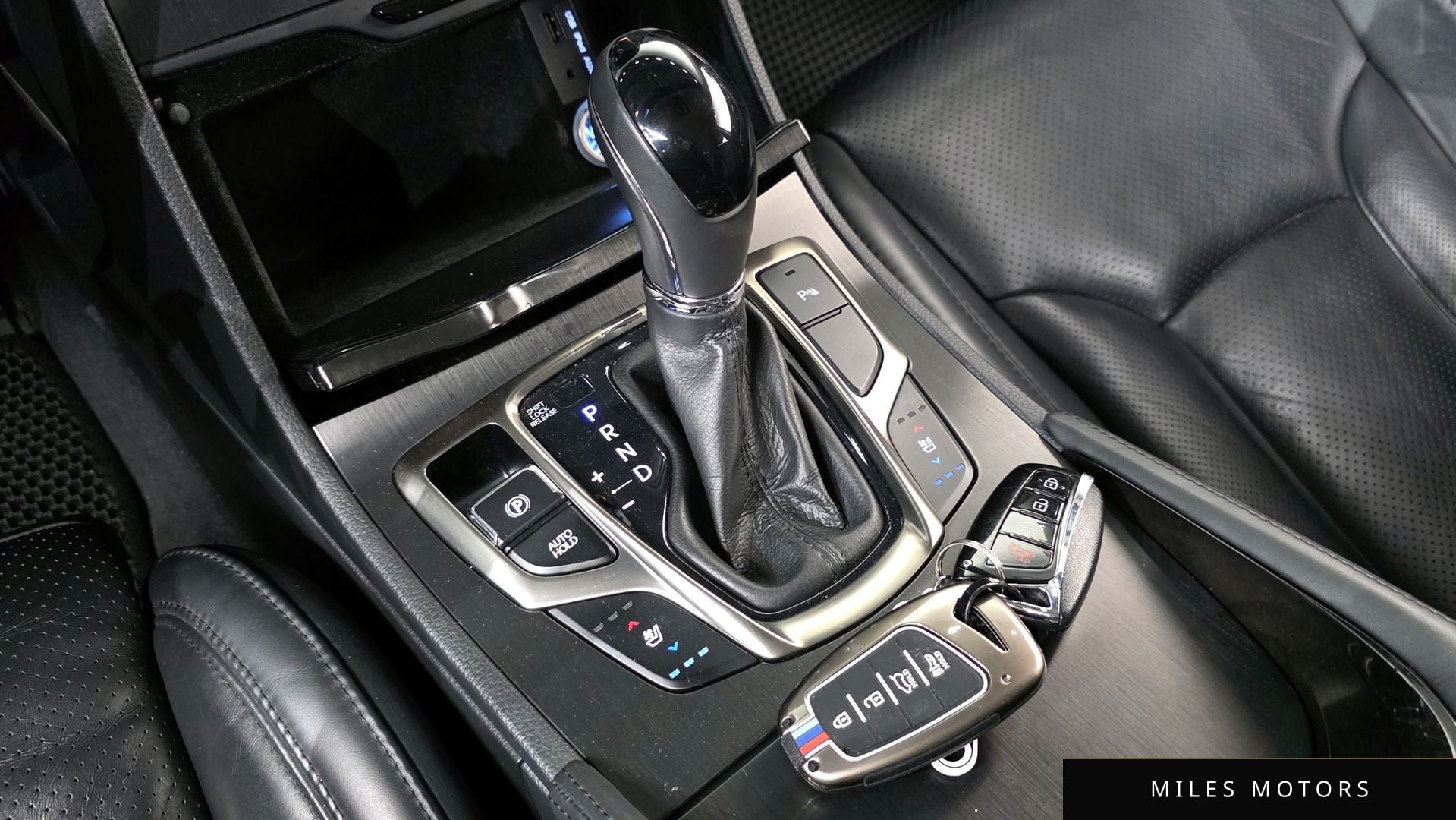 Hyundai 그랜저 HG 2013 — миниатюра 11