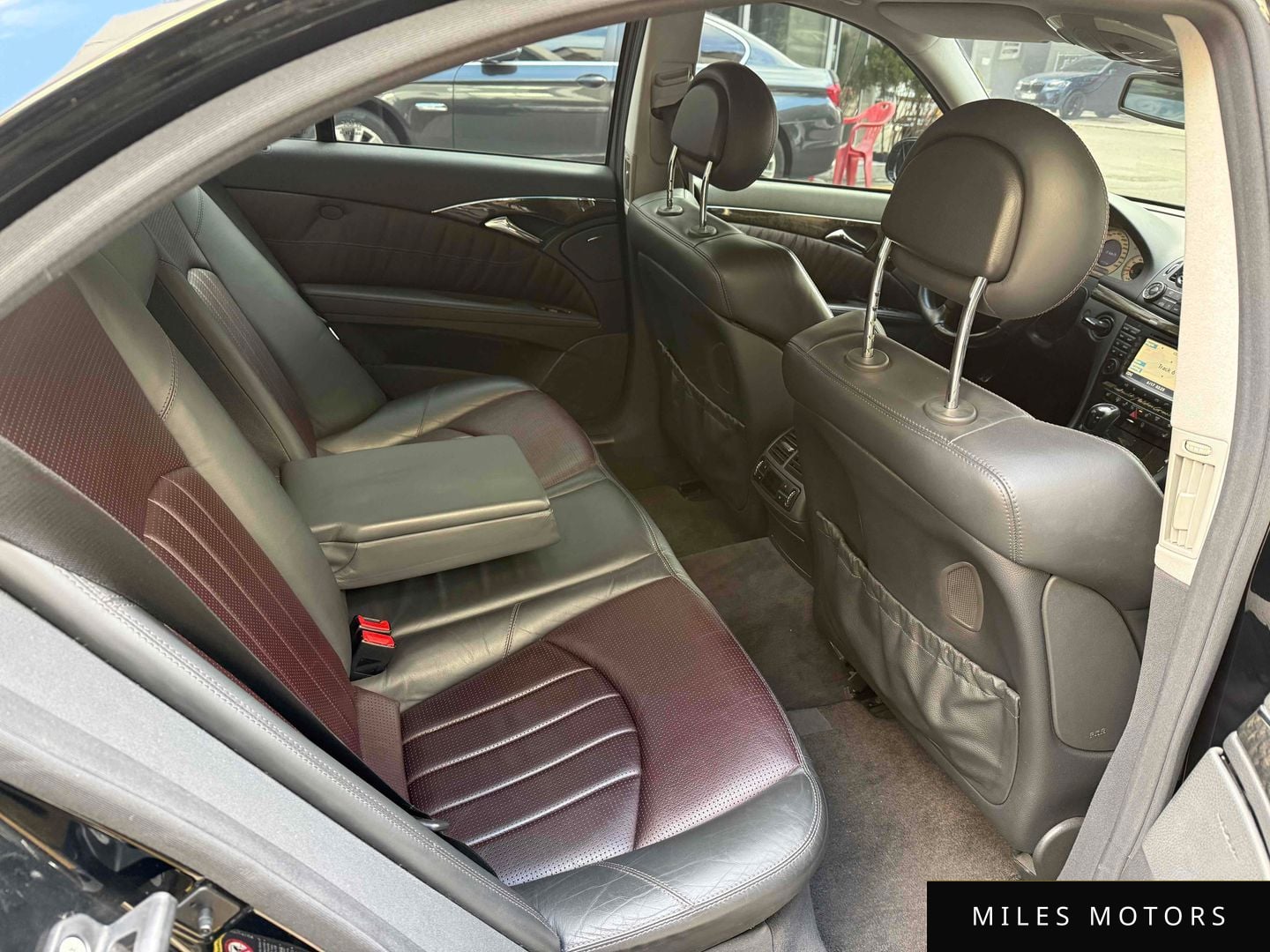 Mercedes-Benz E-클래스 W211 2005 — миниатюра 10
