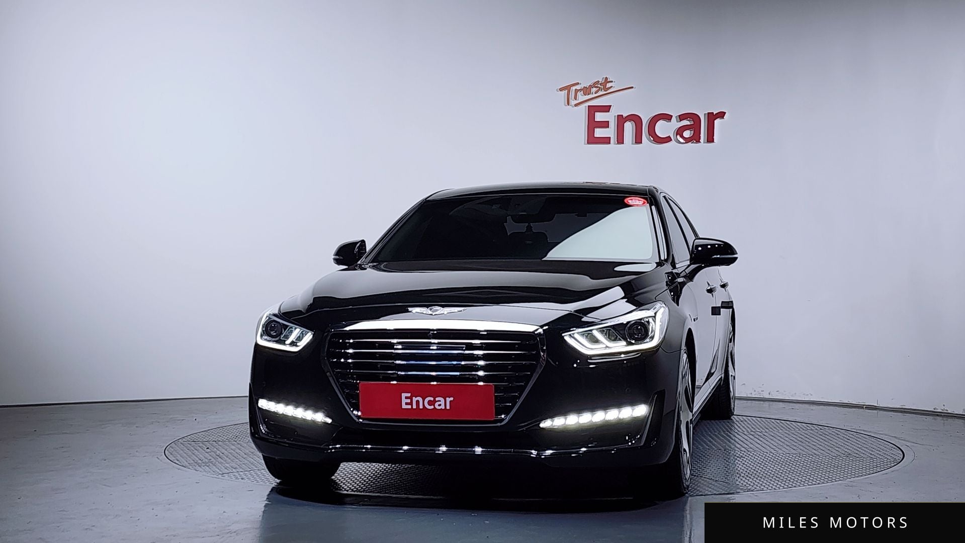 Genesis EQ900 2016 — миниатюра 3