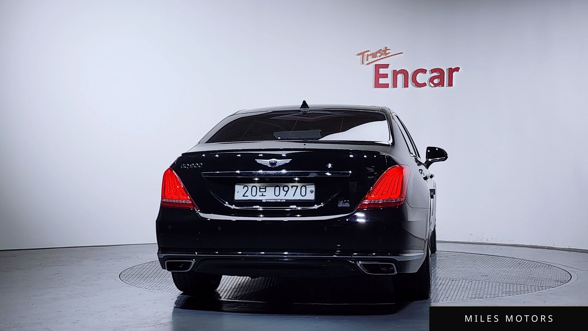 Genesis EQ900 2016 — миниатюра 4