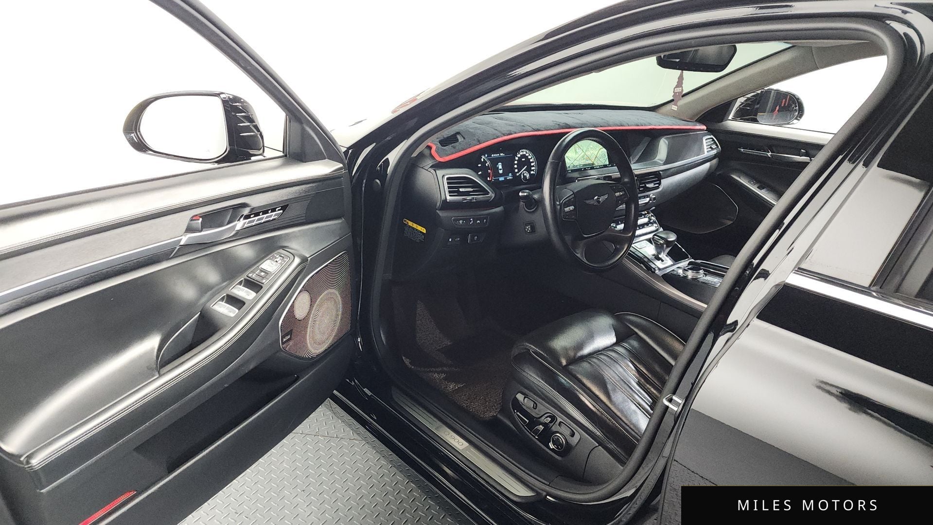 Genesis EQ900 2016 — миниатюра 13
