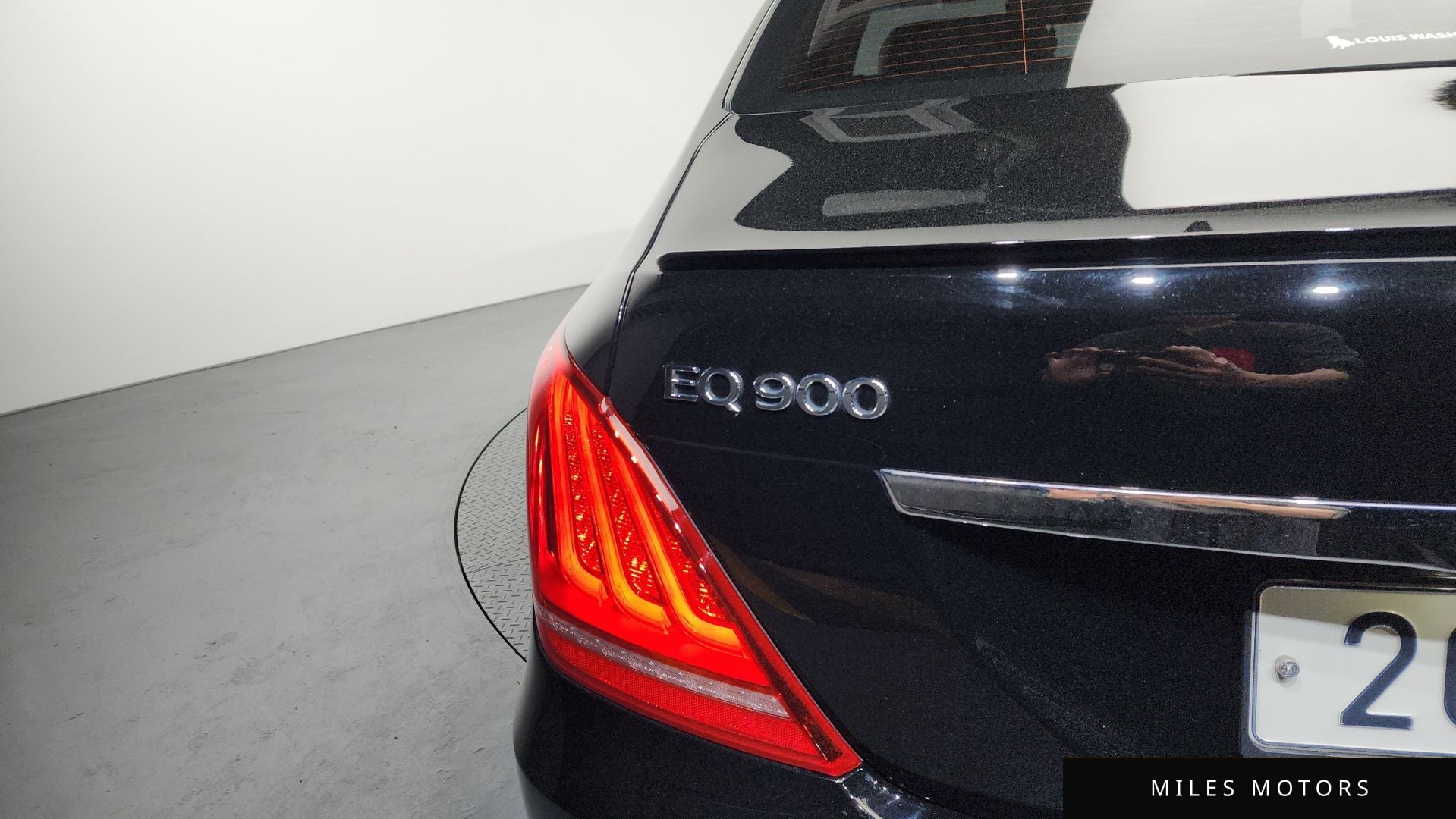 Genesis EQ900 2016 — миниатюра 9