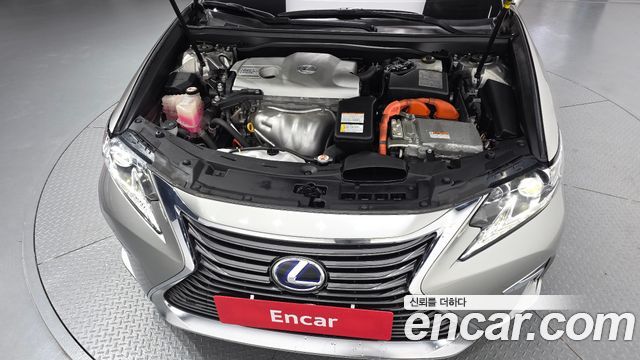 Лексус ES300h 2018 — миниатюра 6
