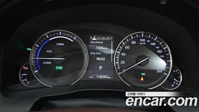 Лексус ES300h 2018 — миниатюра 8