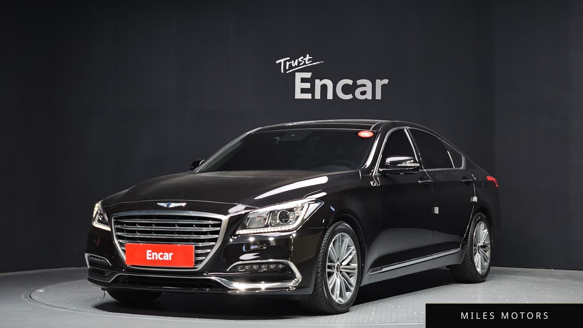 Genesis G80 2018 — фото 1 из 12