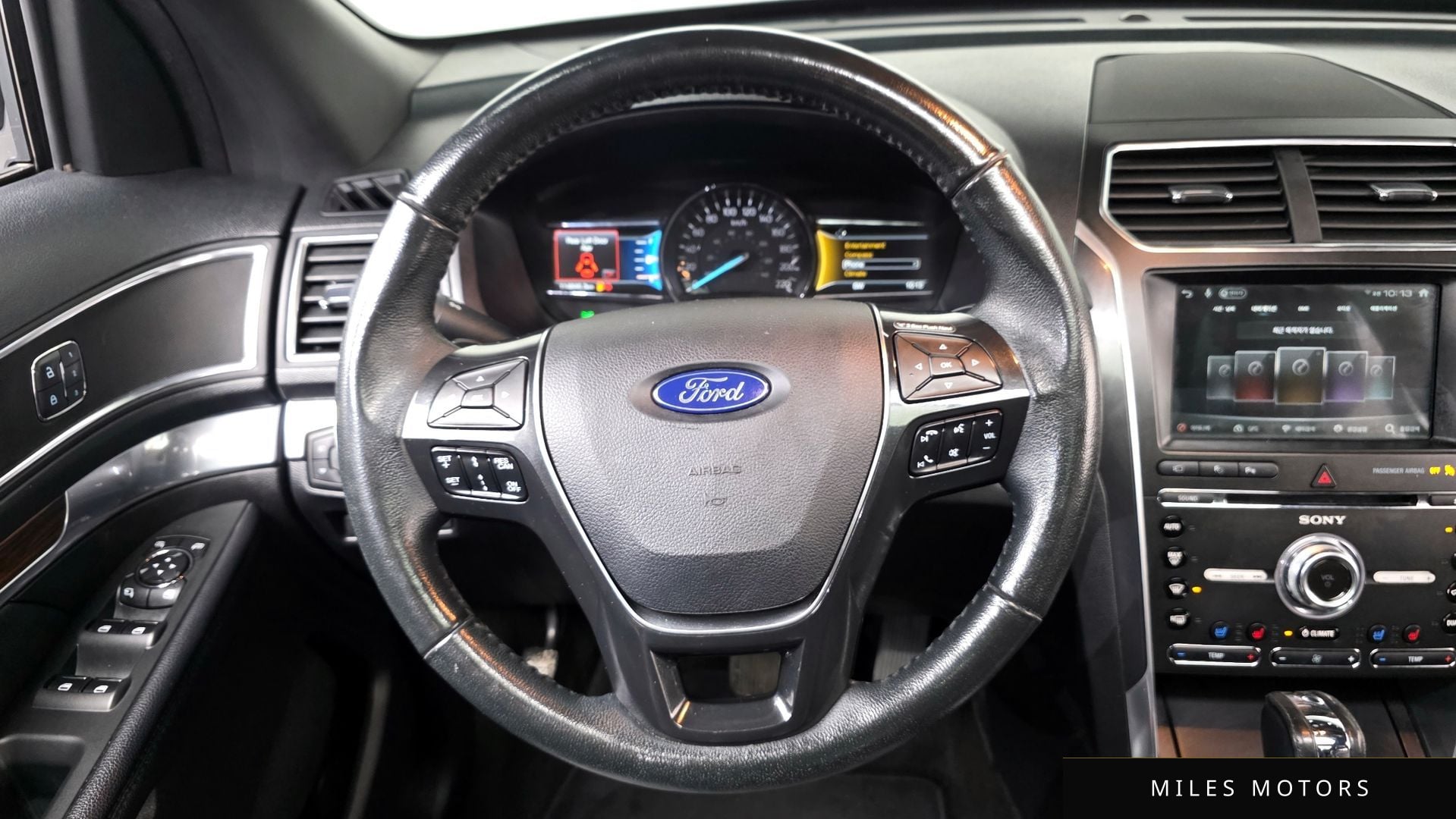 Ford Explorer 2017 — миниатюра 20