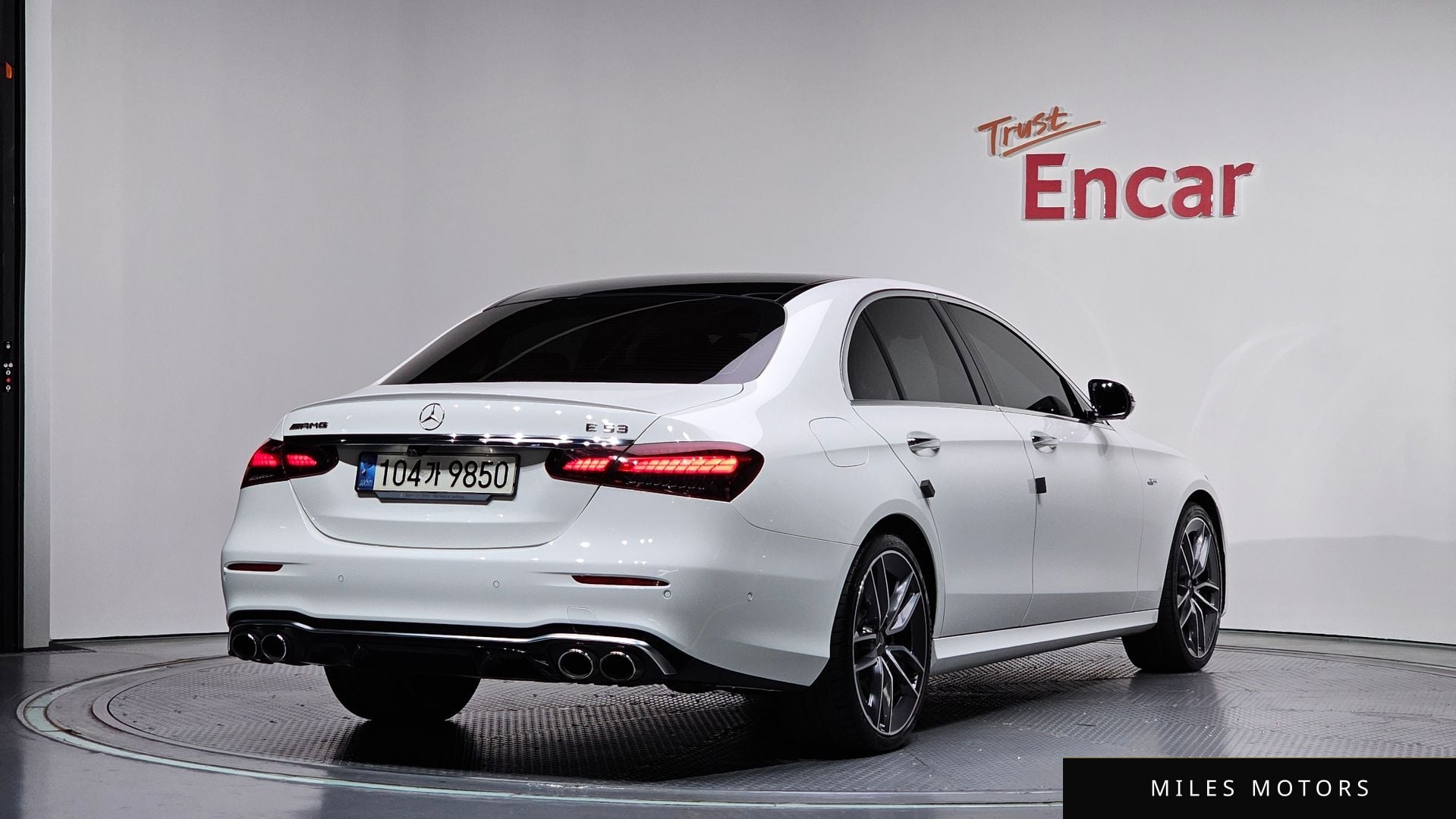 Mercedes-Benz E-Class W213 2021 — миниатюра 2