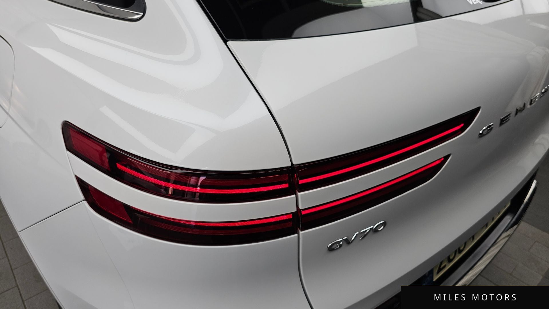 Genesis GV70 2021 — миниатюра 9