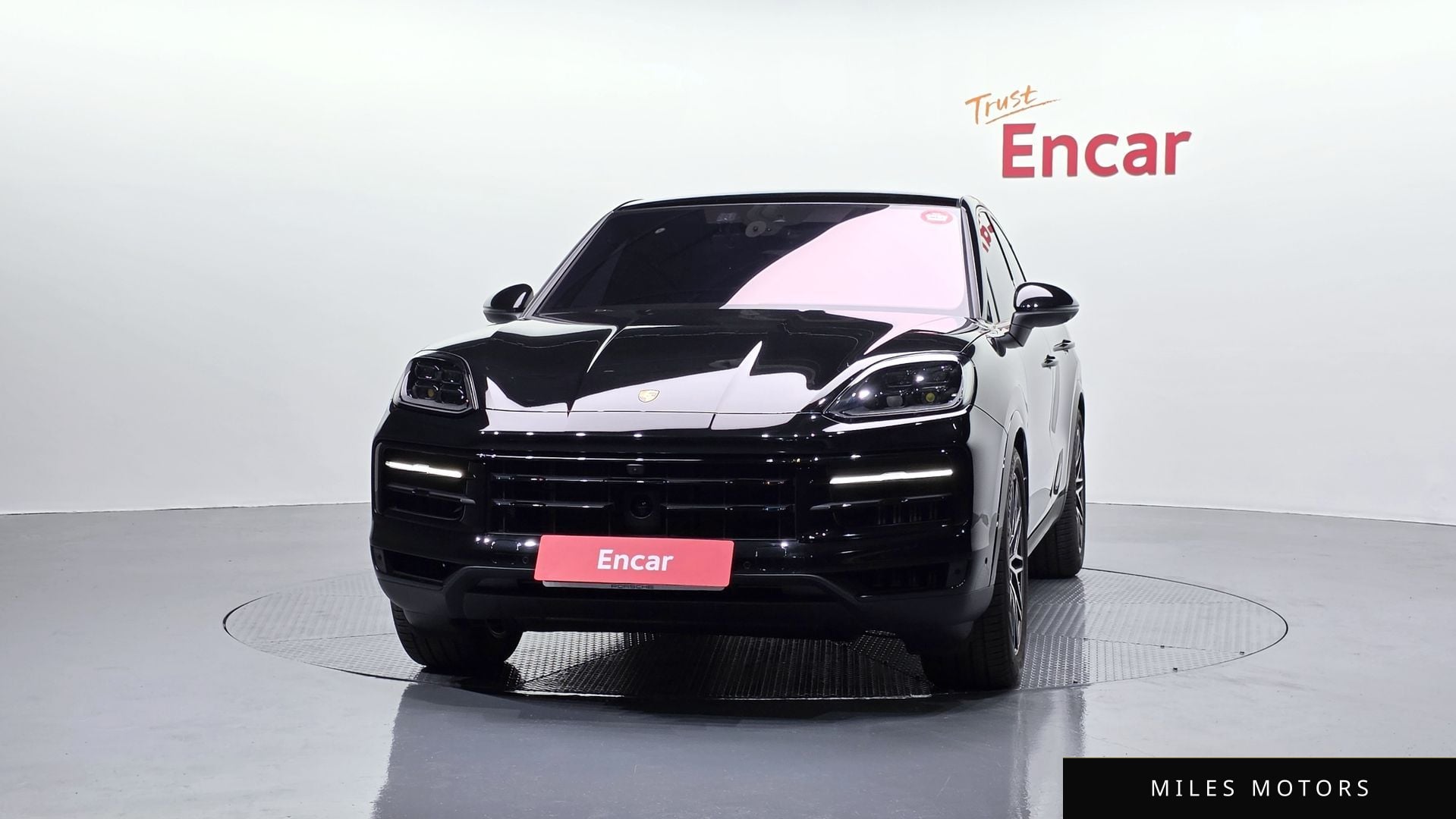 Porsche Cayenne 2025 — миниатюра 3