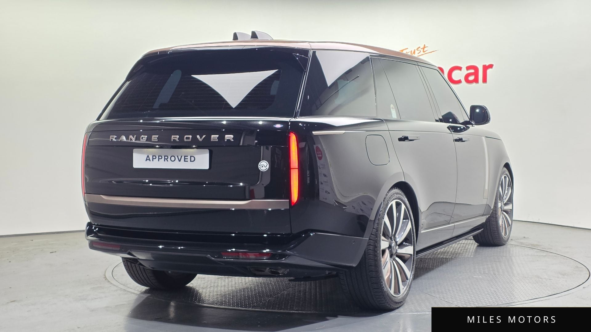 Land Rover Range Rover 2025 — миниатюра 2