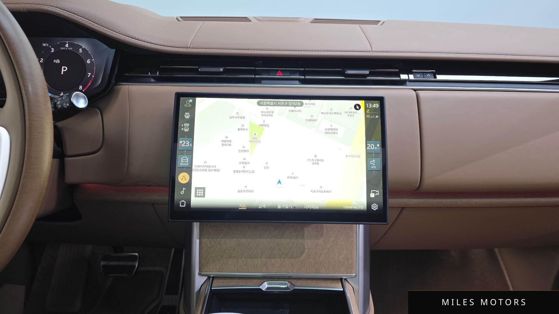 Land Rover Range Rover 2025 — миниатюра 14