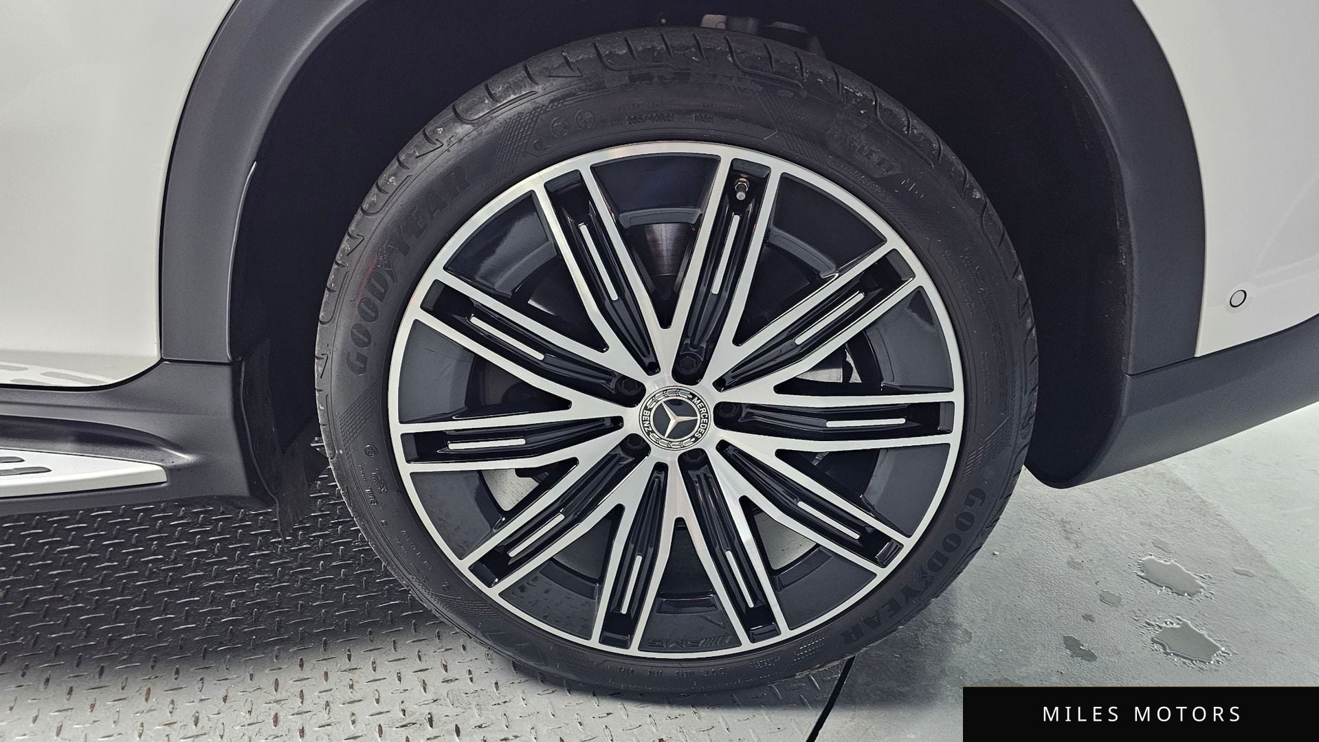 Mercedes-Benz EQE SUV X294 2023 — миниатюра 4