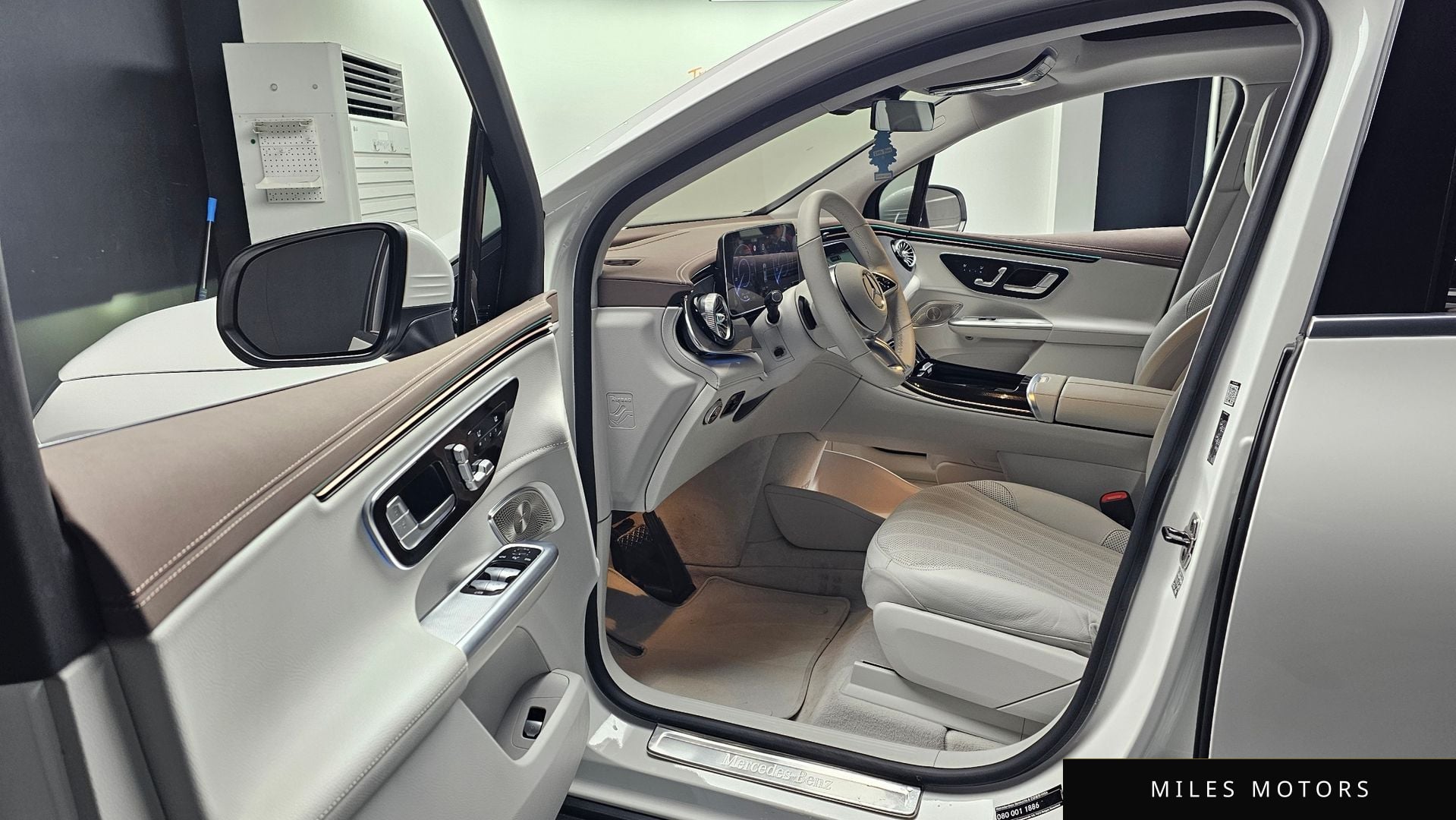Mercedes-Benz EQE SUV X294 2023 — миниатюра 12