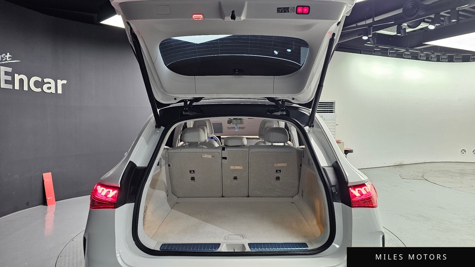 Mercedes-Benz EQE SUV X294 2023 — миниатюра 26