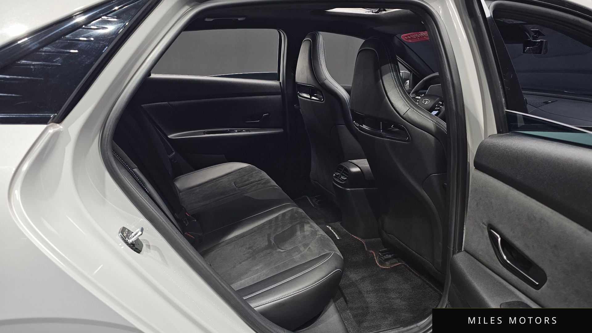 Hyundai AVANTE 2023 — миниатюра 15