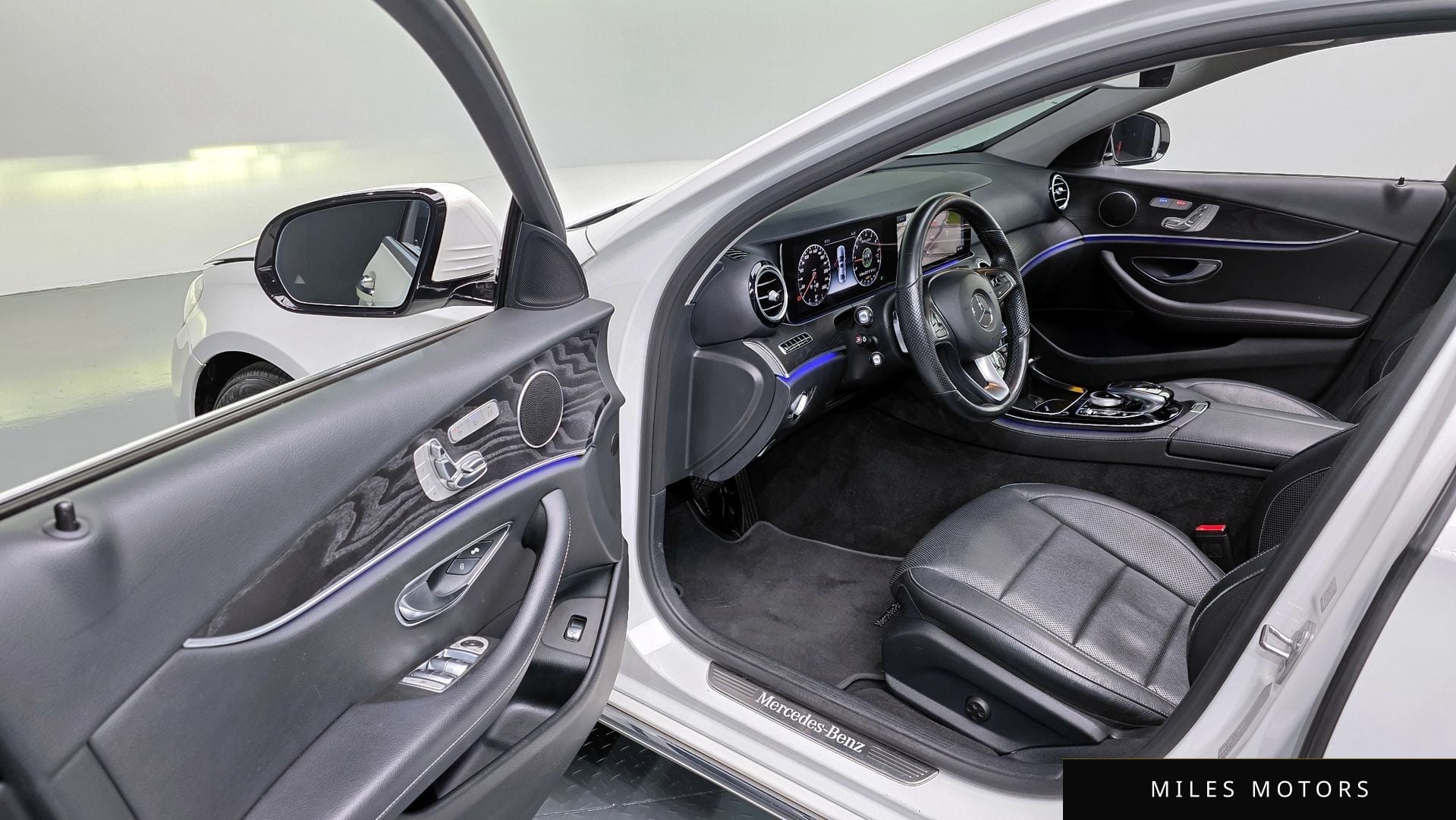 Mercedes-Benz E-Class W213 2017 — миниатюра 10