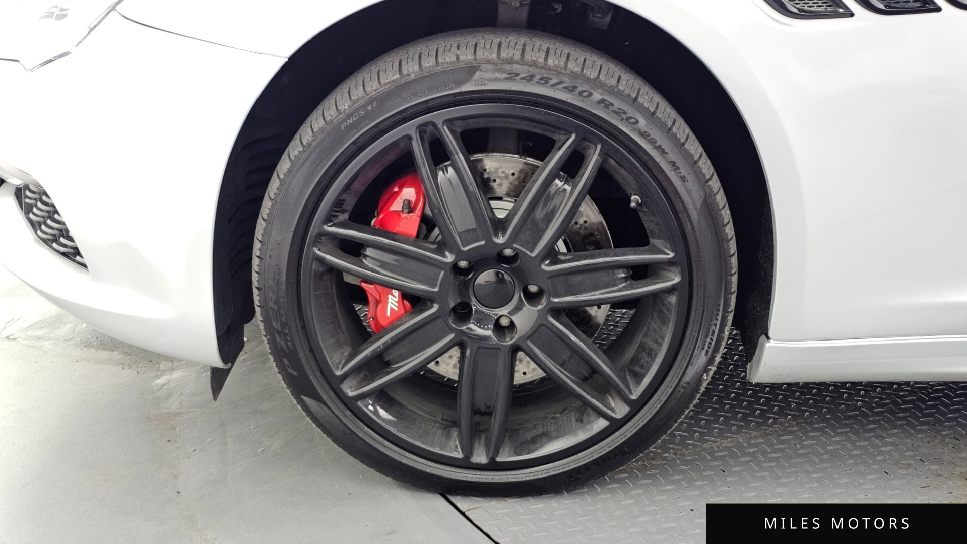 Maserati 콰트로포르테 2017 — миниатюра 5