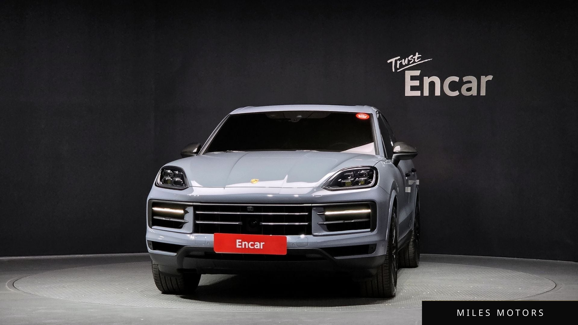 Porsche Cayenne 2024 — миниатюра 3
