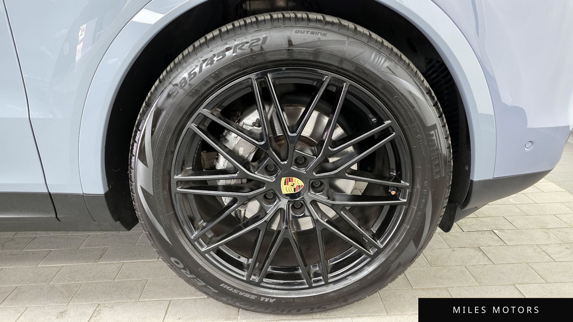 Porsche Cayenne 2024 — миниатюра 7