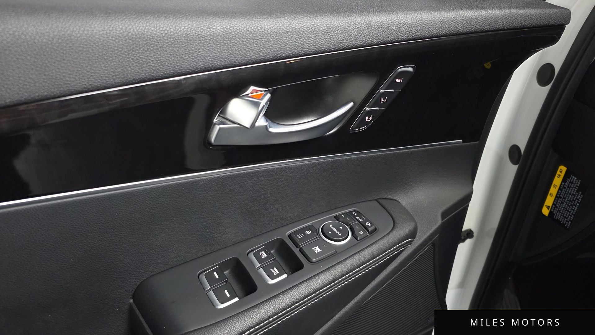 Kia Sorento 2018 — миниатюра 24