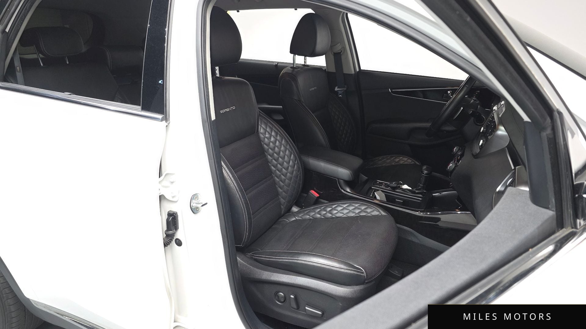 Kia Sorento 2018 — миниатюра 15