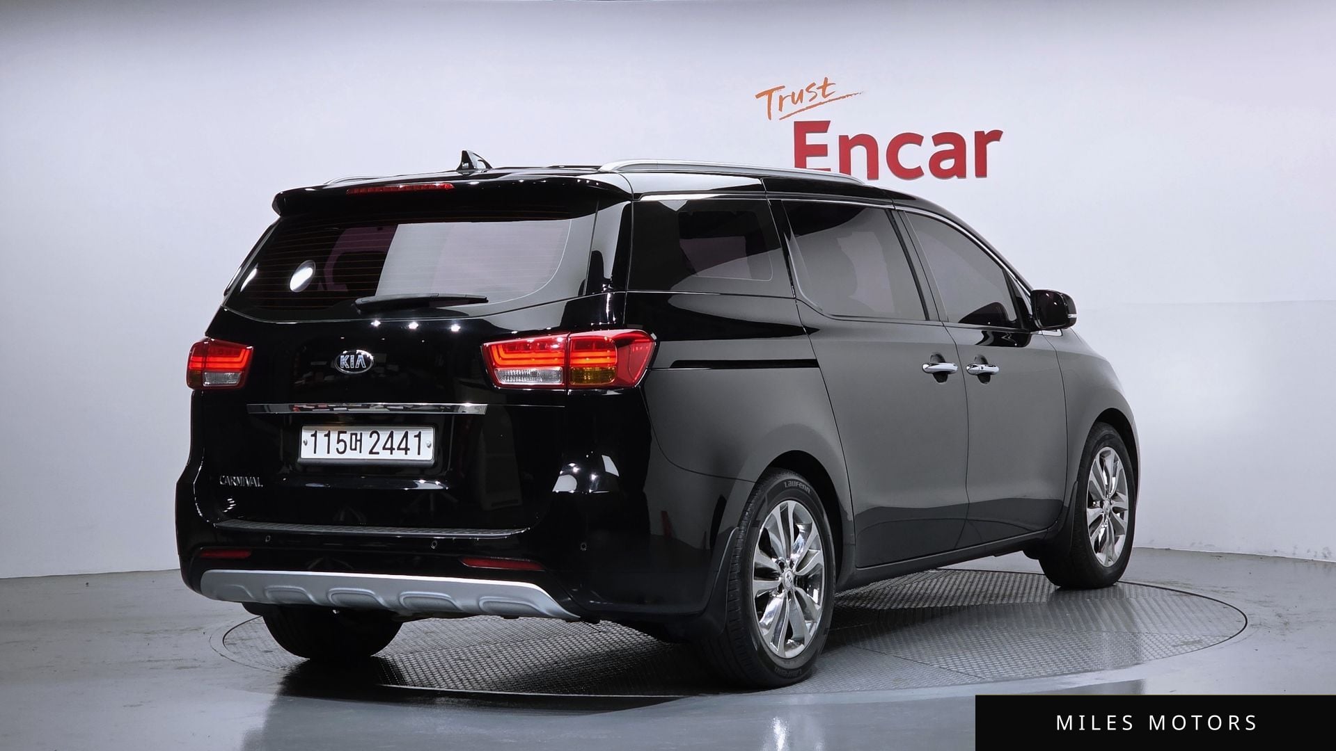 Kia Canival 2018 — миниатюра 2