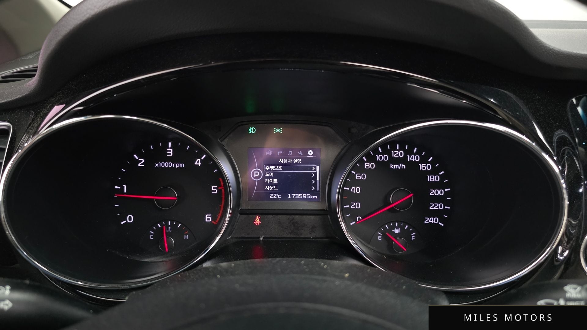 Kia Canival 2018 — миниатюра 11