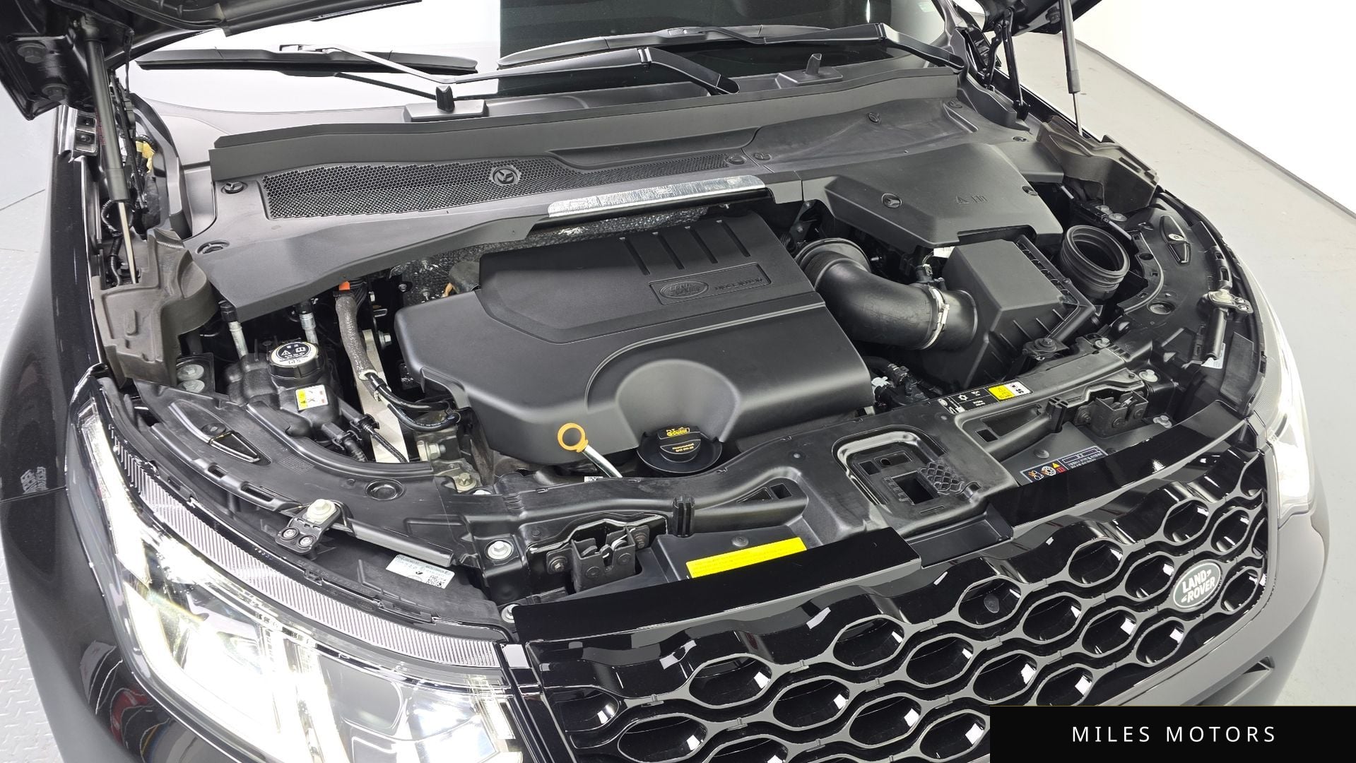 Land Rover Discovery Sport 2025 — миниатюра 10