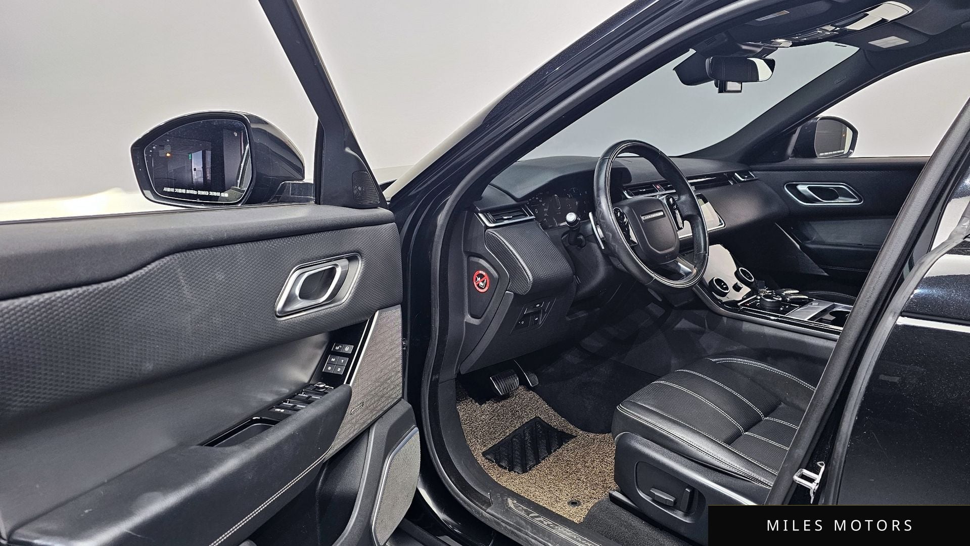 Land Rover Range Rover Velar 2018 — миниатюра 10