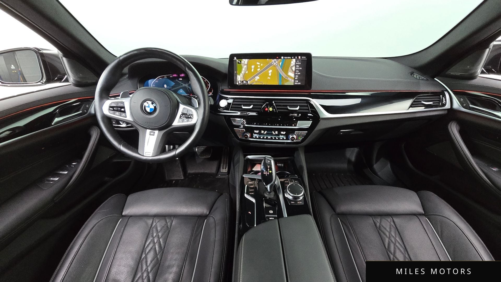 BMW 5 Series (G30) 2023 — миниатюра 10