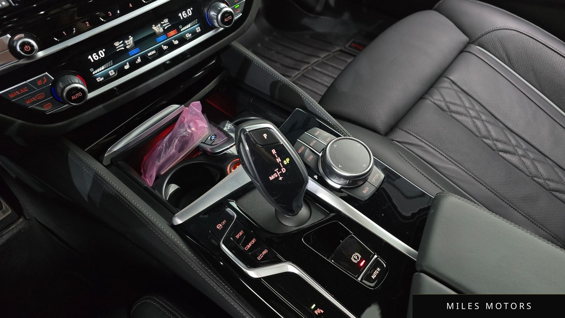 BMW 5 Series (G30) 2023 — миниатюра 12