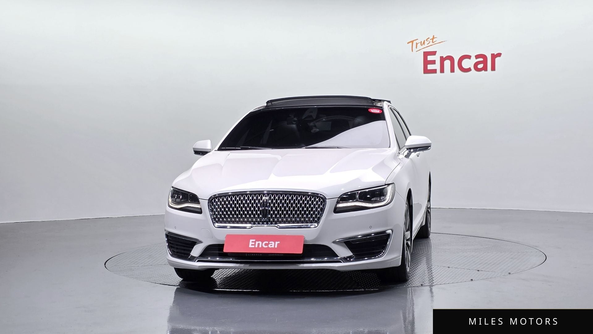 Lincoln MKZ 2018 — миниатюра 3