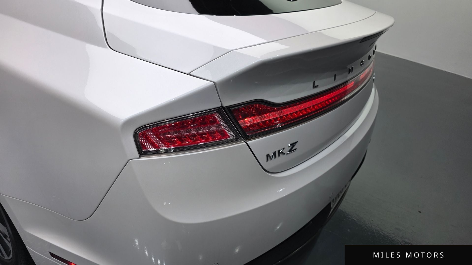 Lincoln MKZ 2018 — миниатюра 9