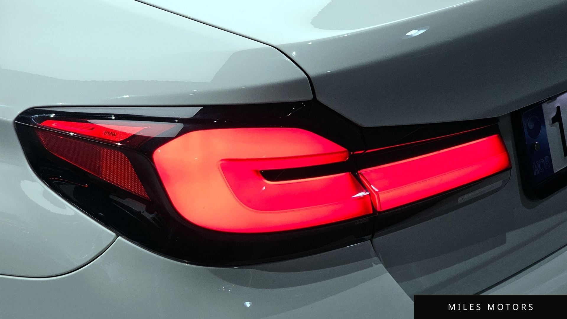BMW 5 Series (G30) 2021 — миниатюра 8