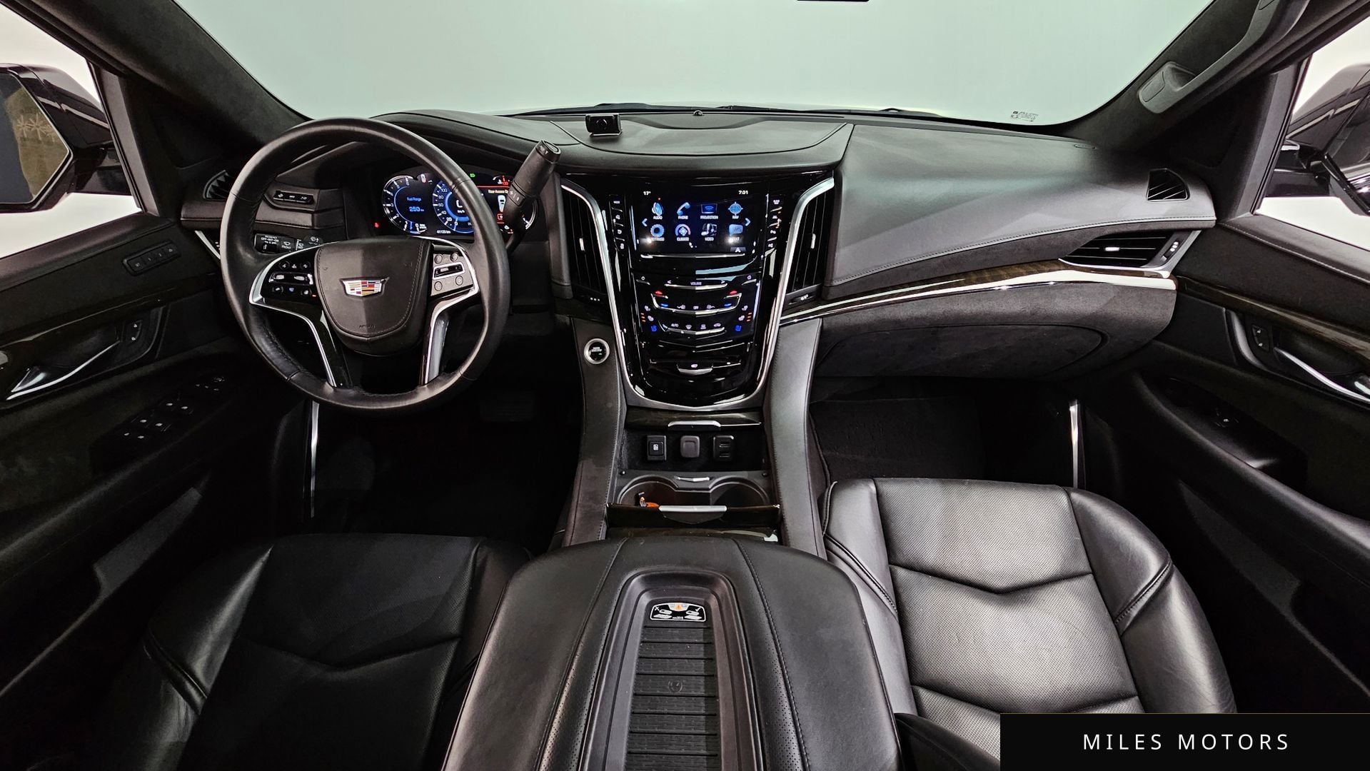 Cadillac 에스컬레이드 2020 — миниатюра 10