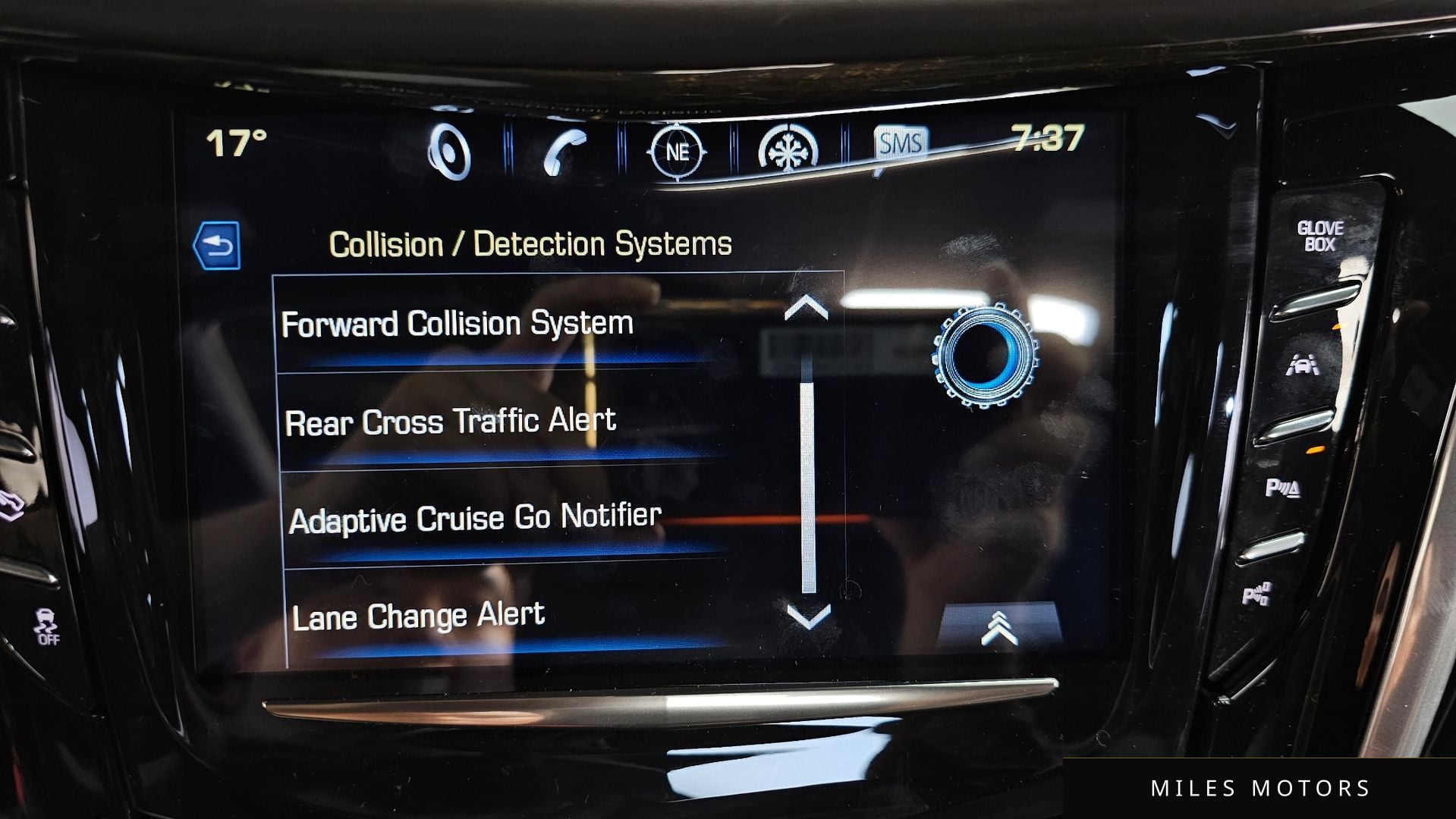 Cadillac 에스컬레이드 2020 — миниатюра 33