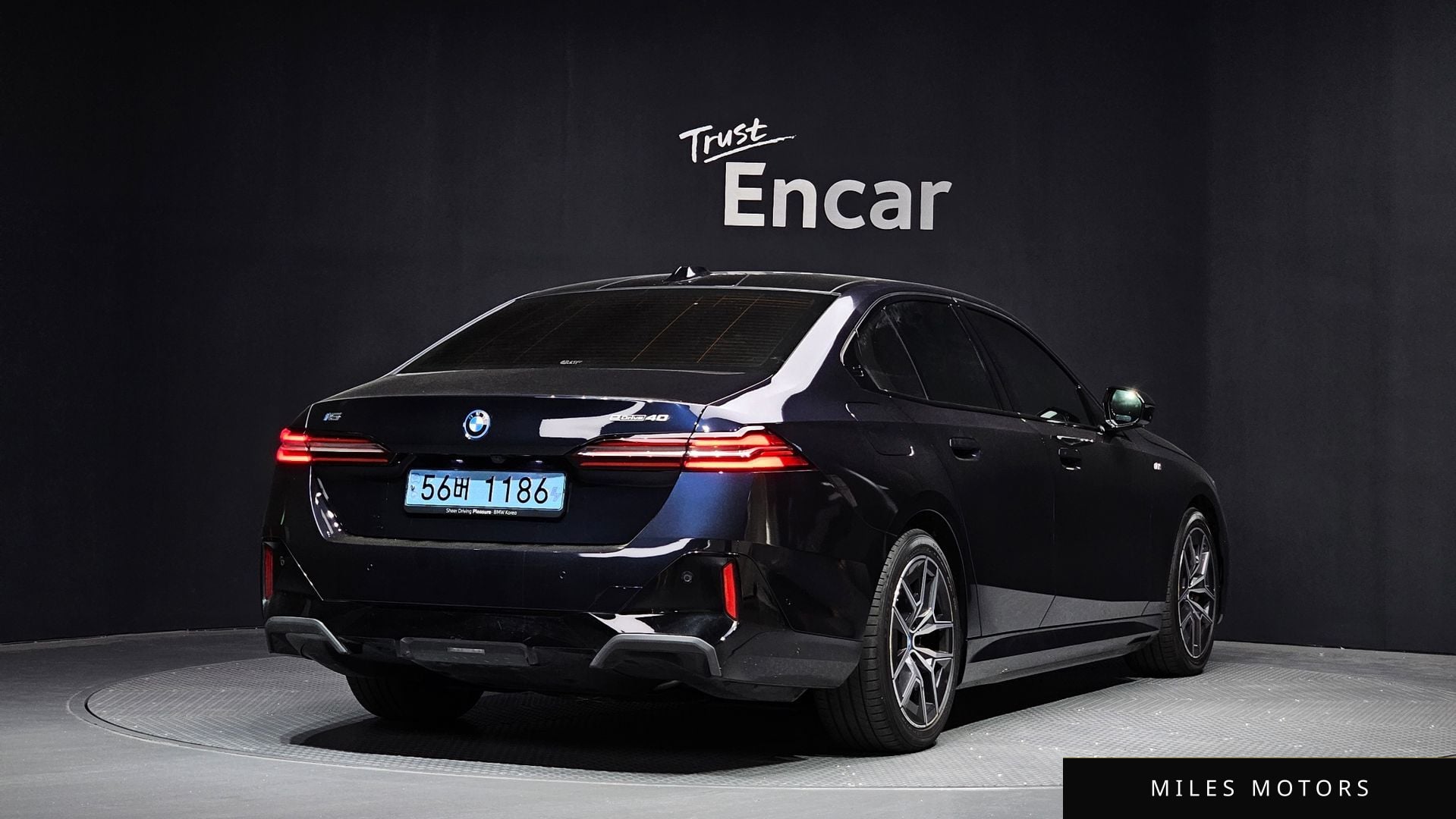 BMW i5 (G60) 2024 — миниатюра 2