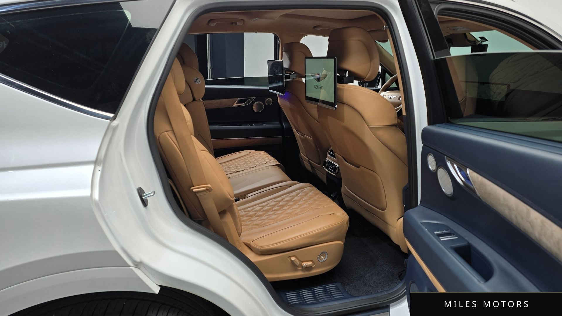 Genesis GV80 2022 — миниатюра 11