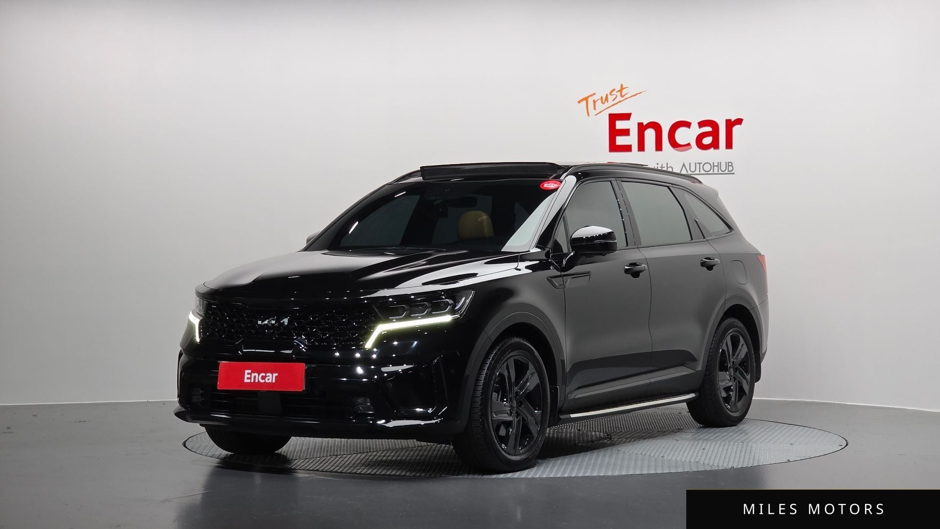 Kia Sorento 2023 — фото 1 из 12
