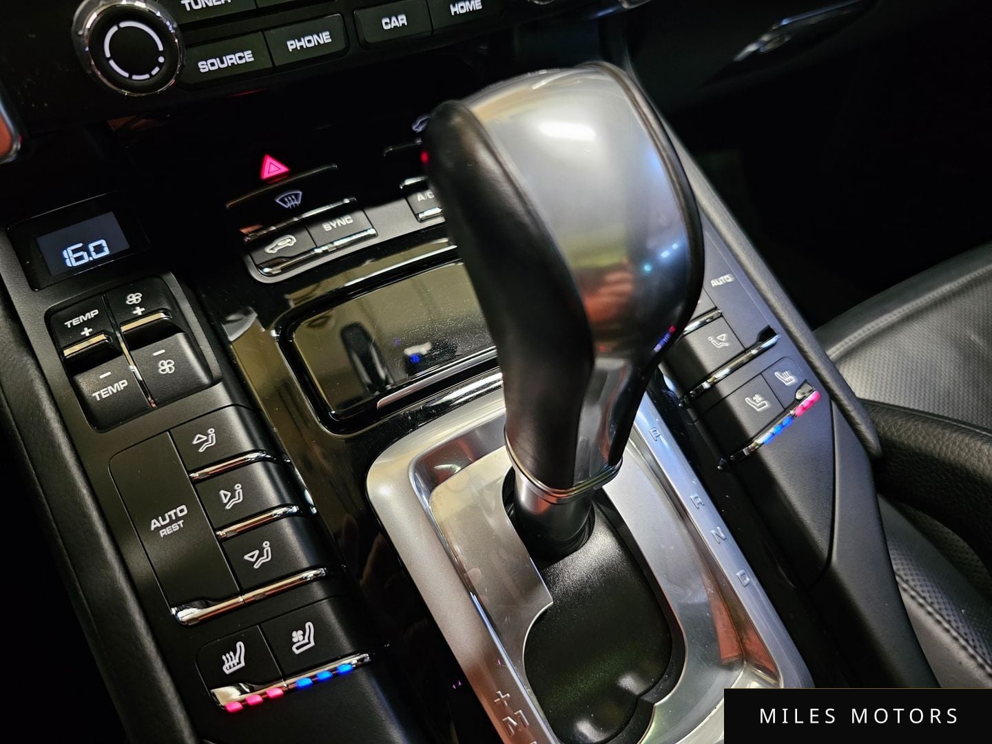 Porsche Cayenne 2017 — миниатюра 9