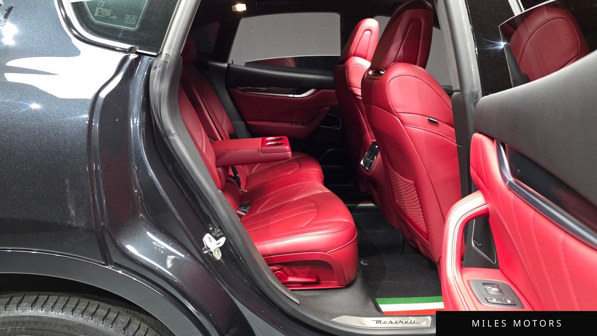 Maserati 르반떼 2022 — миниатюра 17