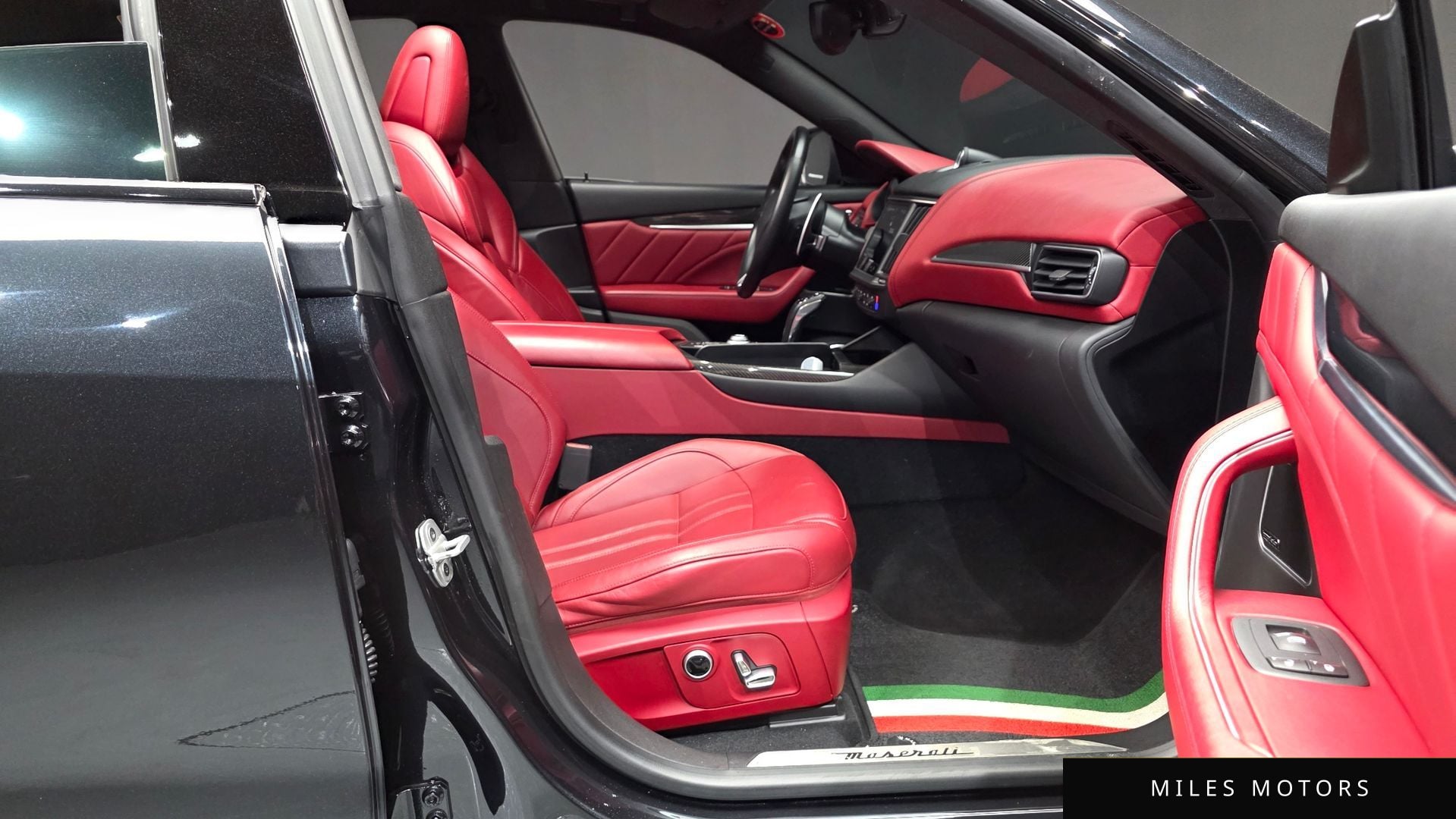Maserati 르반떼 2022 — миниатюра 16
