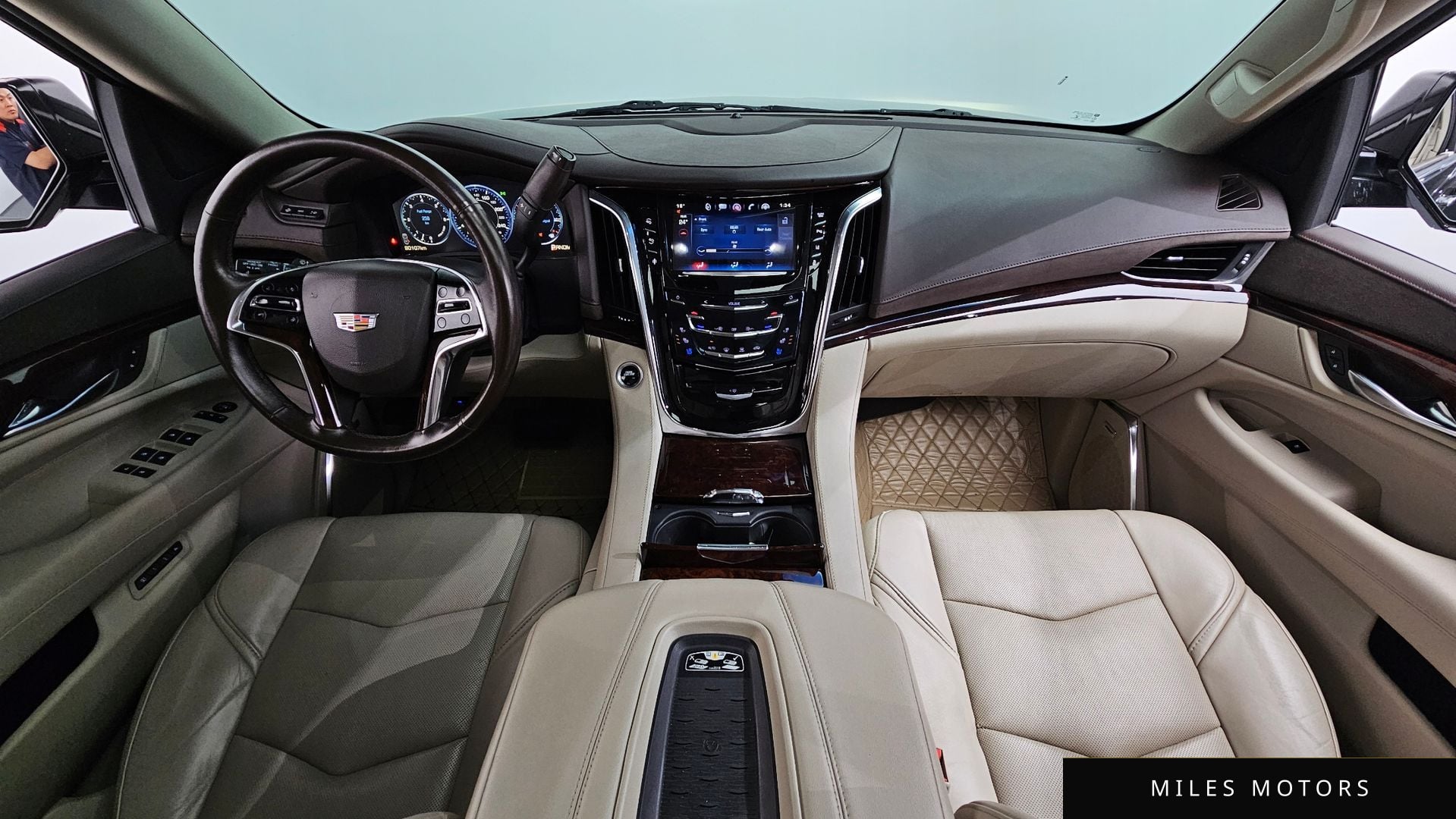 Cadillac 에스컬레이드 2015 — миниатюра 7