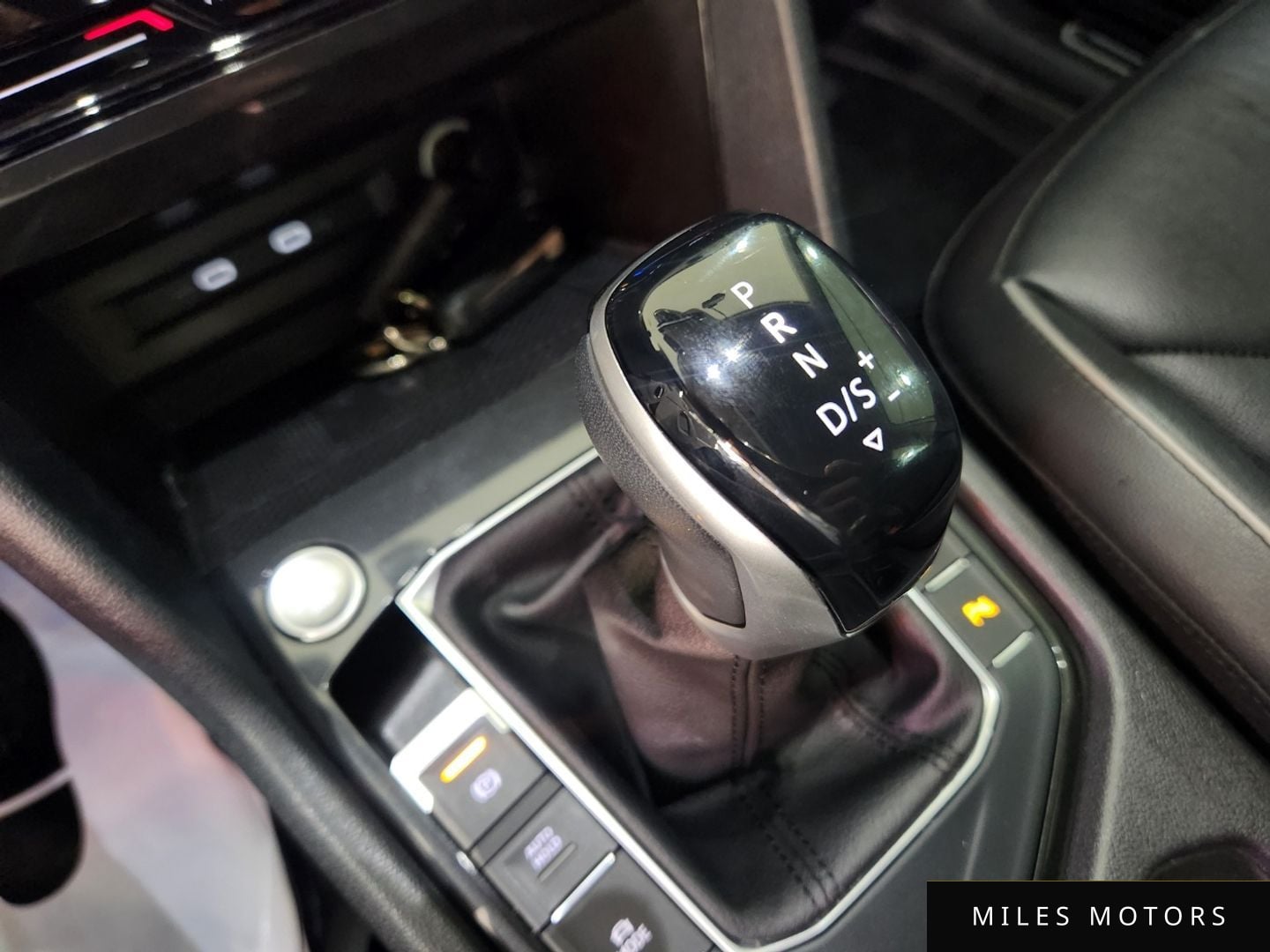 Volkswagen 티구안 2023 — миниатюра 9