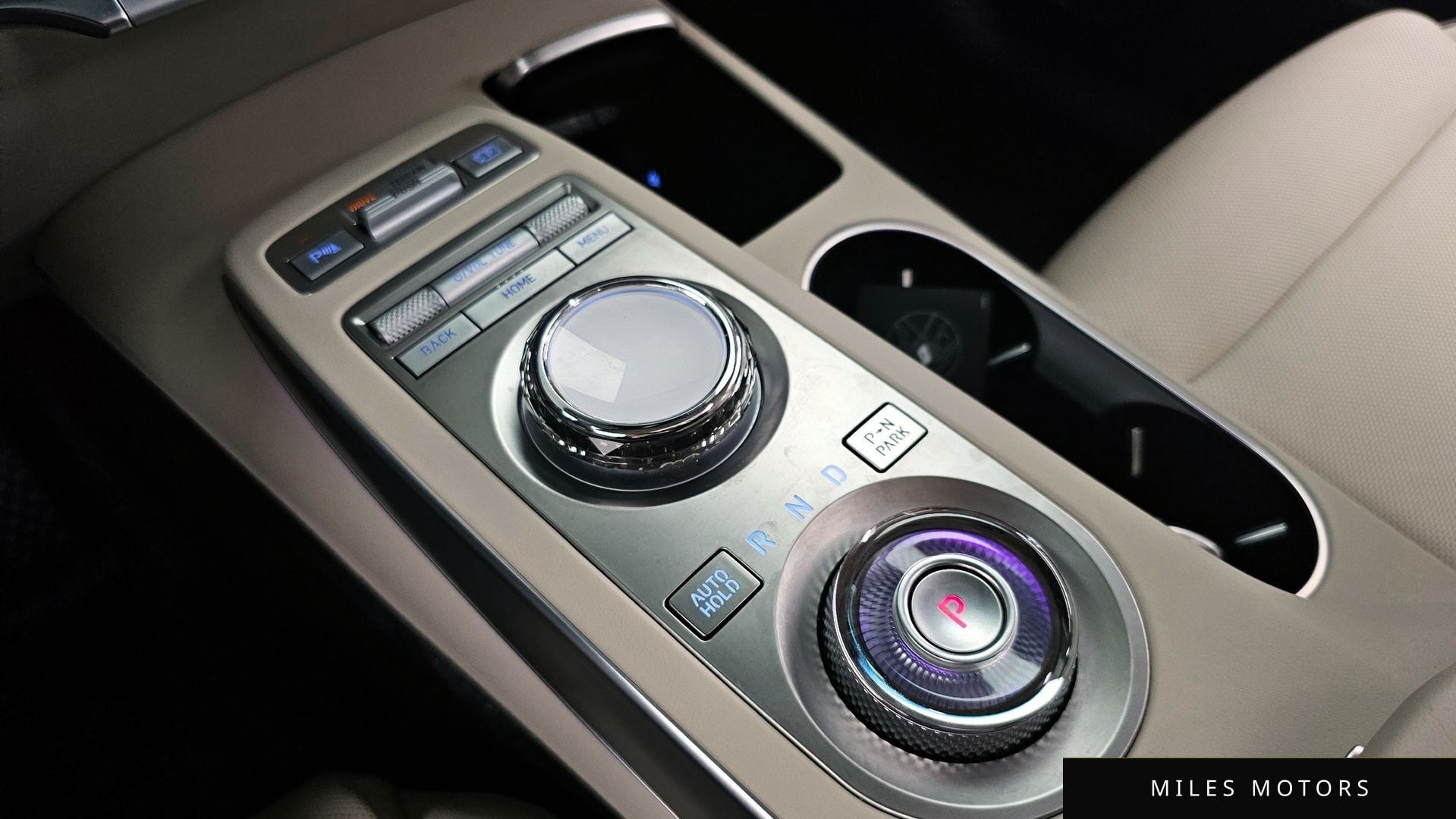 Genesis GV70 2024 — миниатюра 12