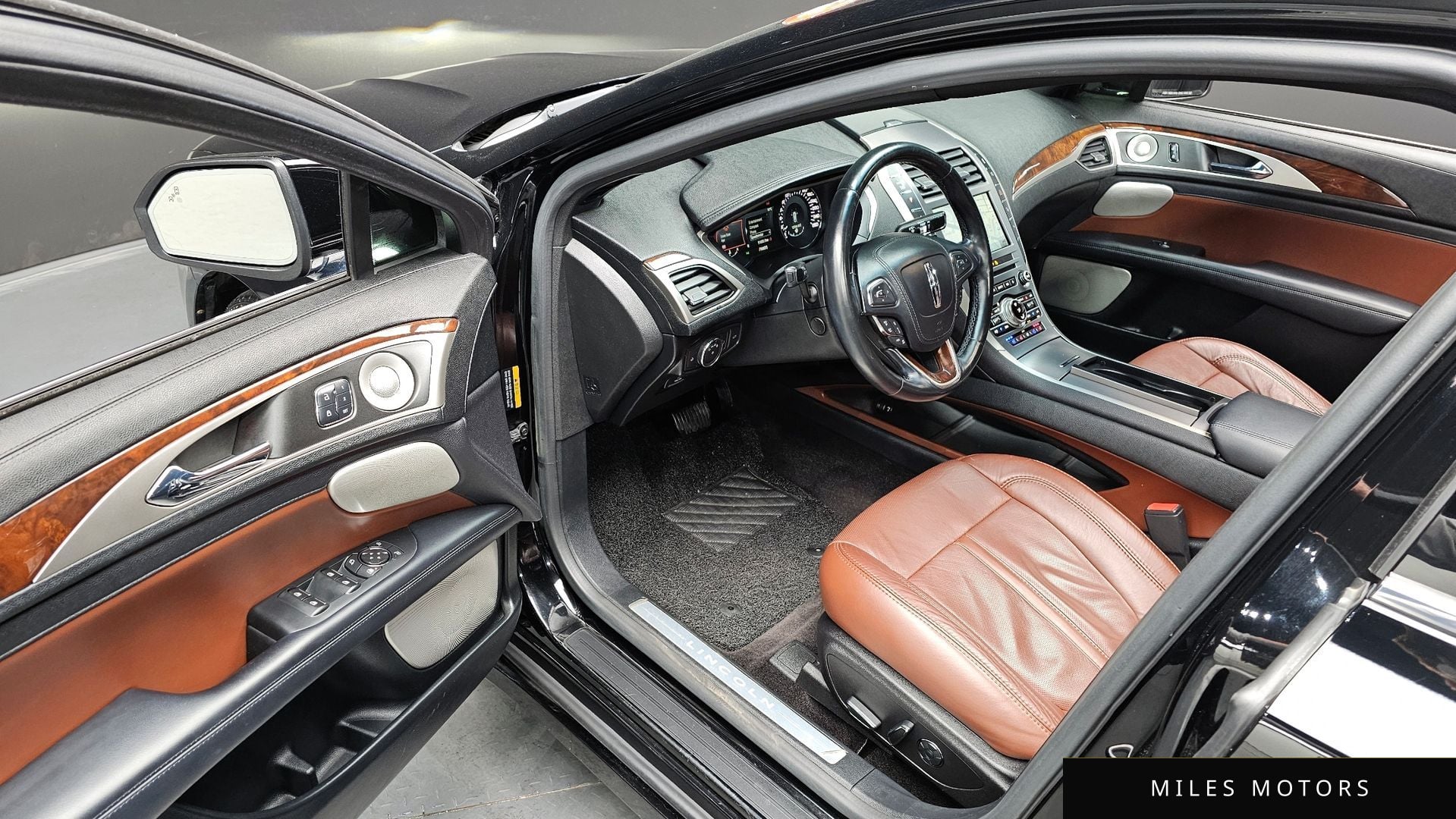 Lincoln MKZ 2017 — миниатюра 11