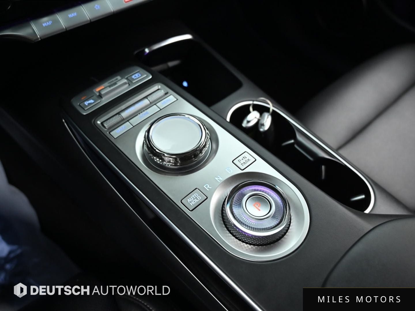 Genesis GV70 2022 — миниатюра 9