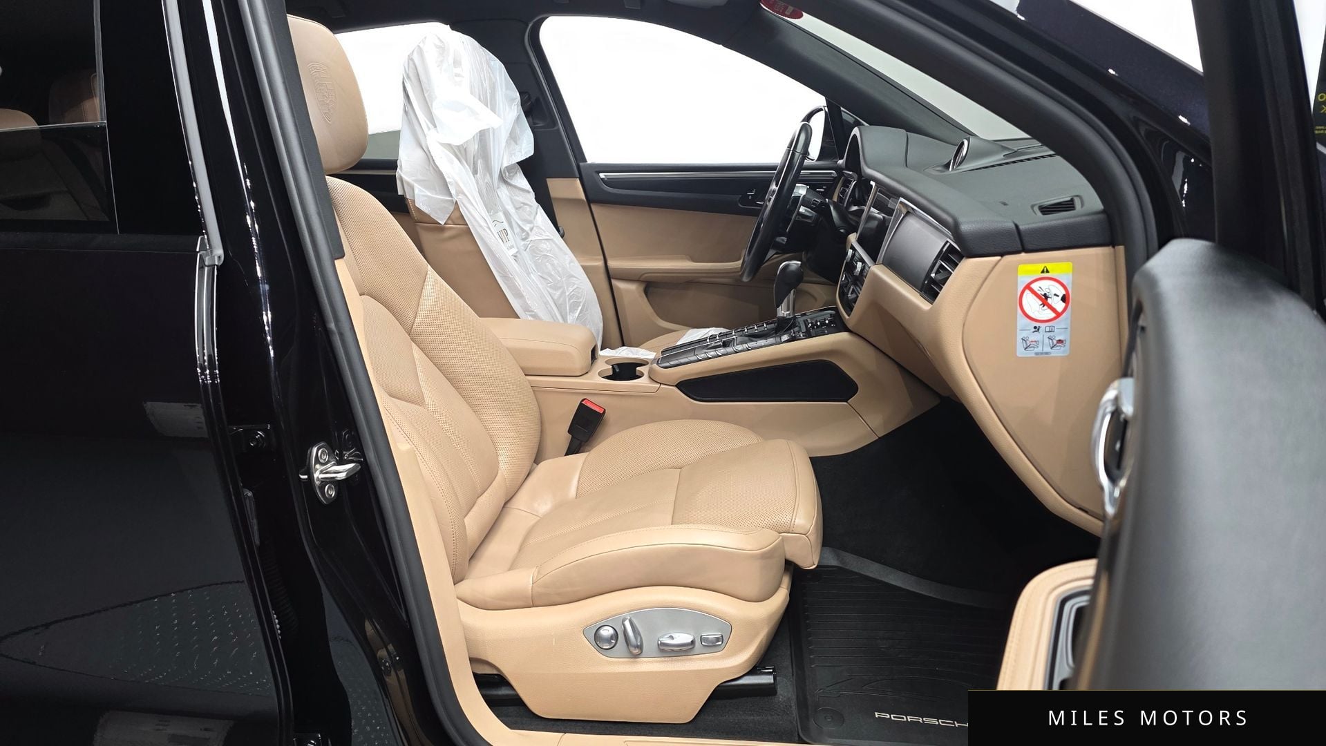 Porsche 마칸 2021 — миниатюра 11