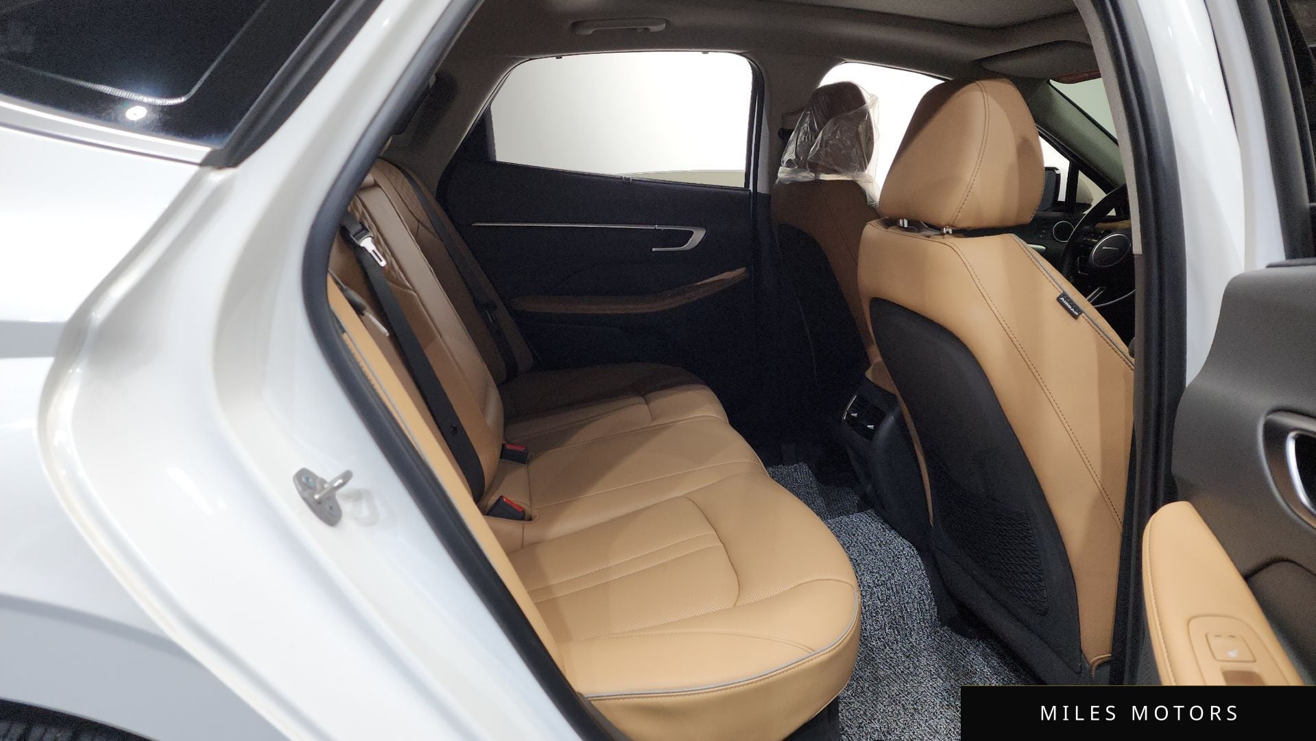 Hyundai 쏘나타 디 엣지 하이브리드(DN8) 2024 — миниатюра 18