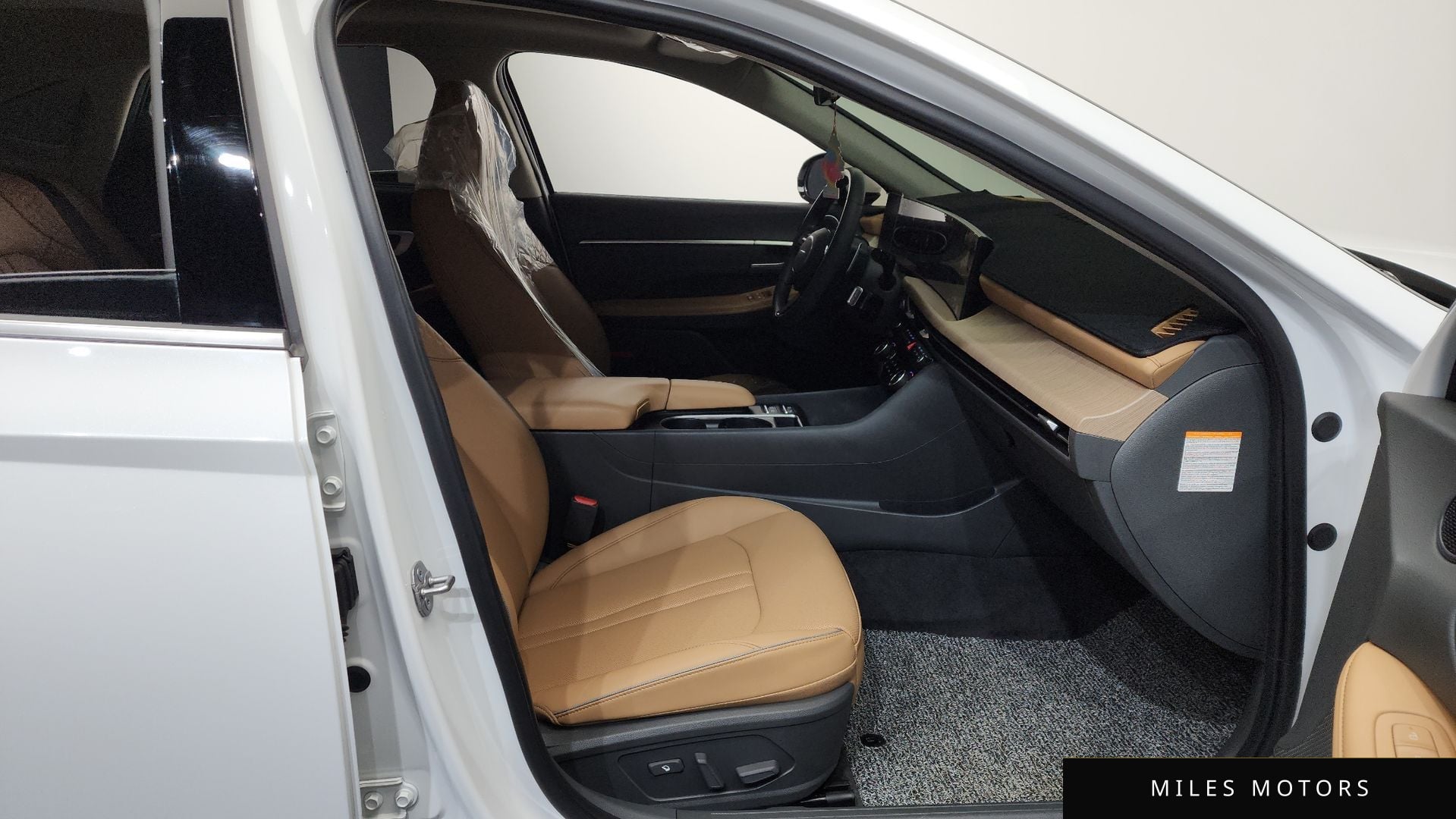 Hyundai 쏘나타 디 엣지 하이브리드(DN8) 2024 — миниатюра 15